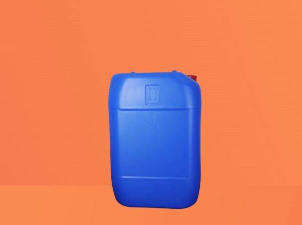 Square Cans by Mono Industries: Blue containers with red lids